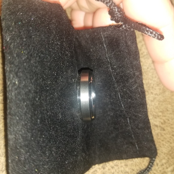 💚💚New REVV Mens 7mm ring in Titanium💚💚 - Picture 7 of 8